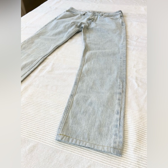 Guess 1981 Slim Straight Jeans - Picture 11 of 13